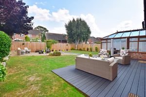 Photo 25- click for photo gallery